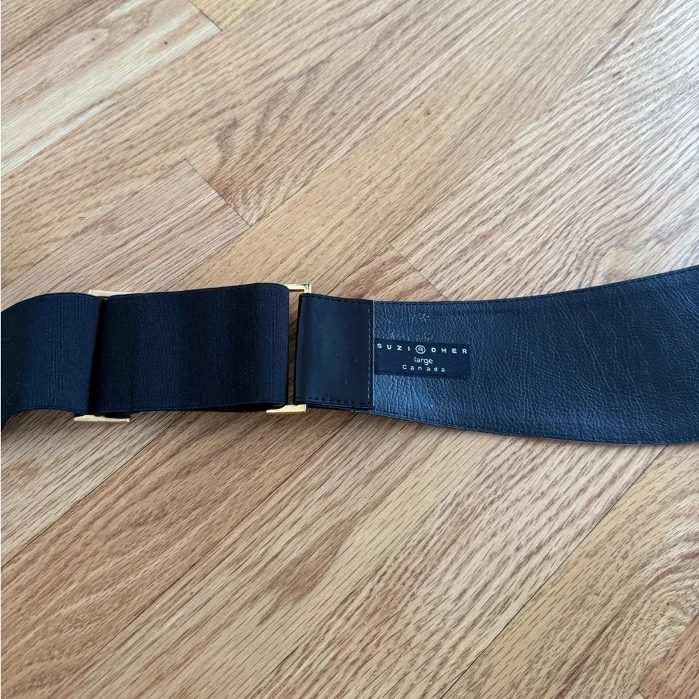 Black zipper detail belt Suzi Roher size L - Picture 2 of 3